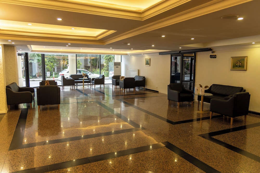 Mcg Marble Hotel 35/51