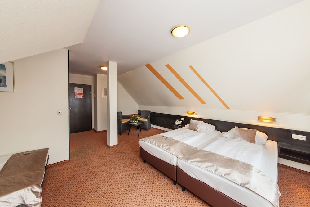 Hotel Strohgaeu 17/47