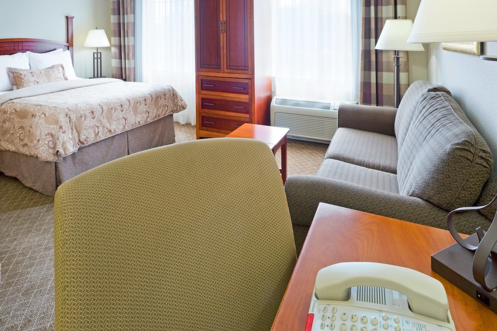 Staybridge Suites Cranbury-South Brunswick 50/75