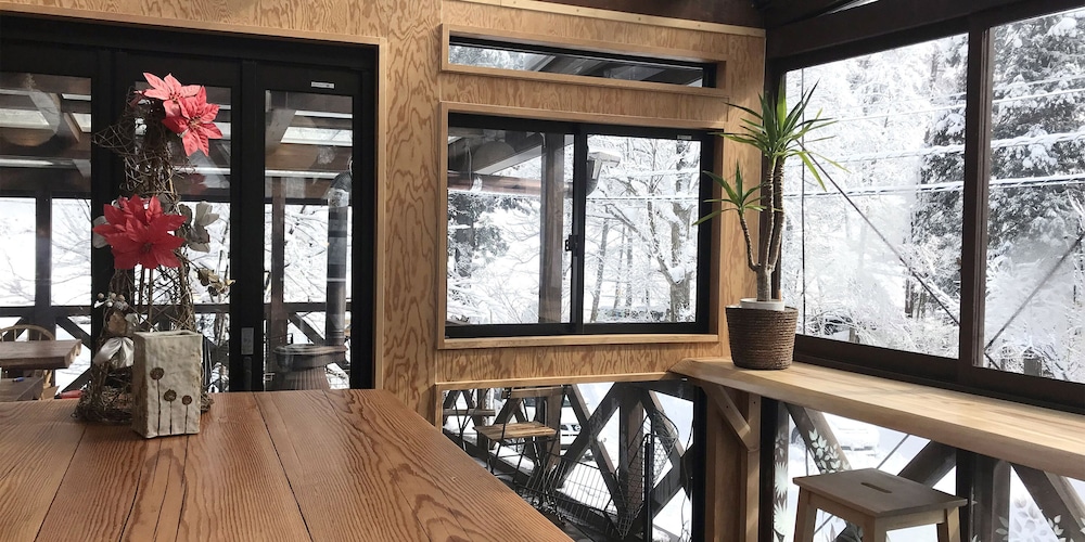 Alp Lodge 29/50