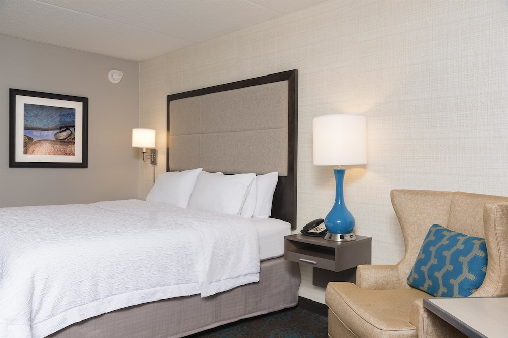 Hampton Inn Bloomington 19/62