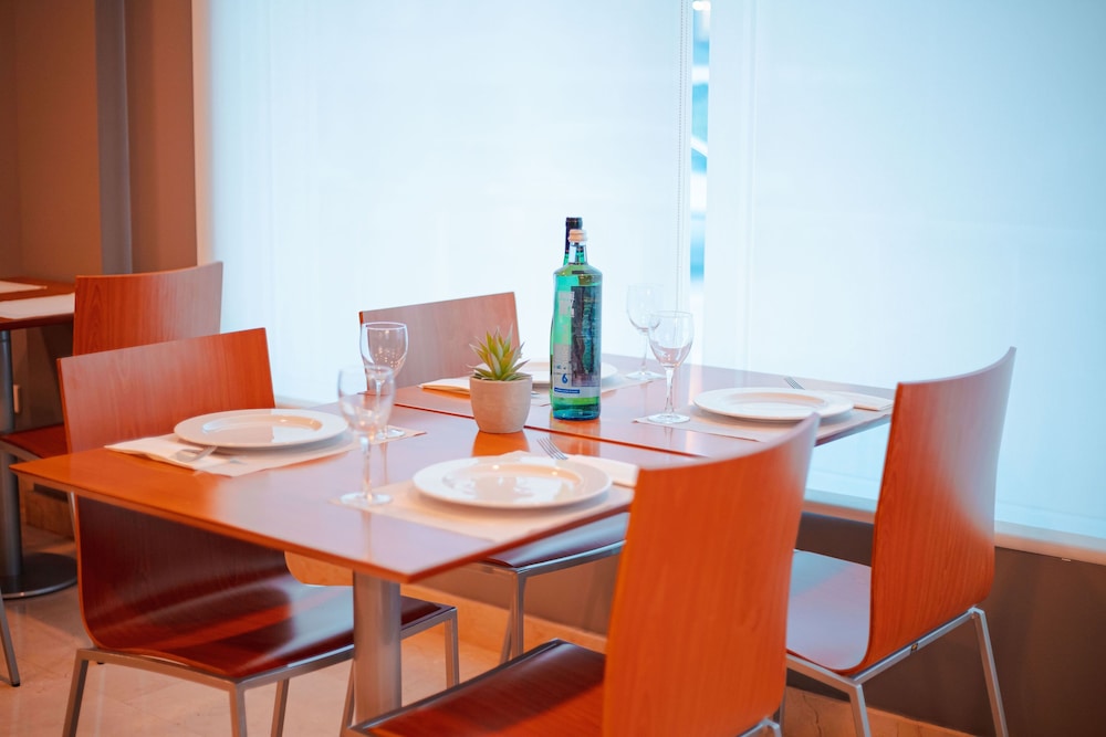Hotel Monte Rozas 35/50