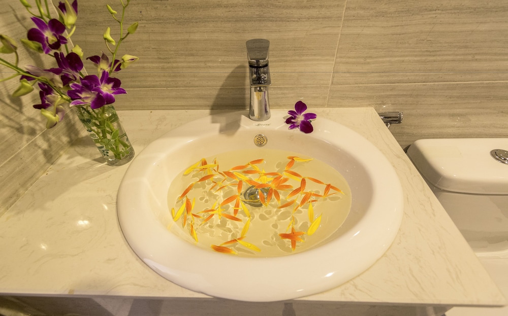 Trang Ngan Hotel 19/31