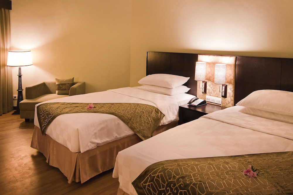 The Singhasari Resort 14/77
