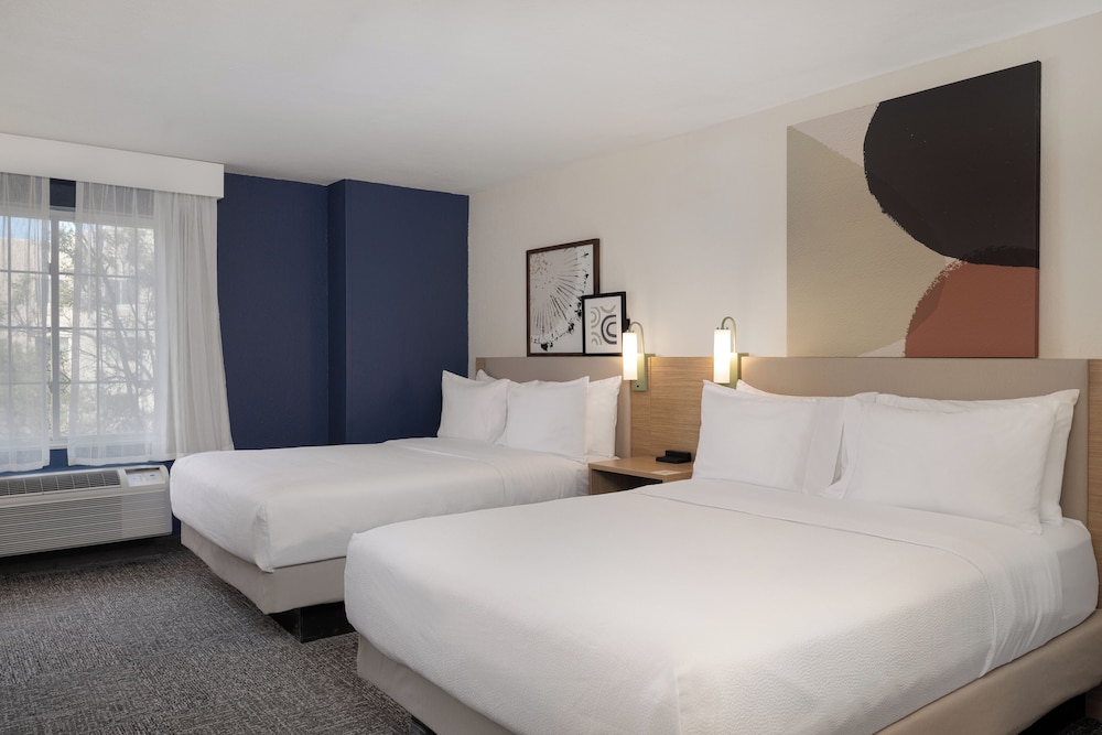 ROOM, 2 QUEEN BEDS, ACCESSIBLE