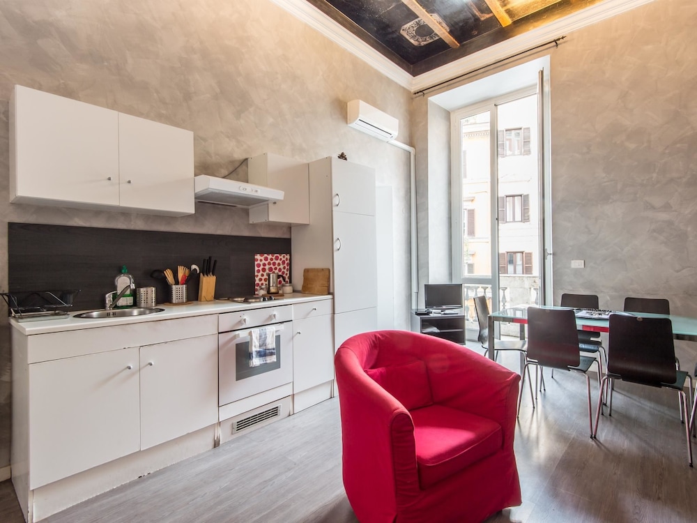 RSH Ara Pacis Enchanting Apartment 11/18