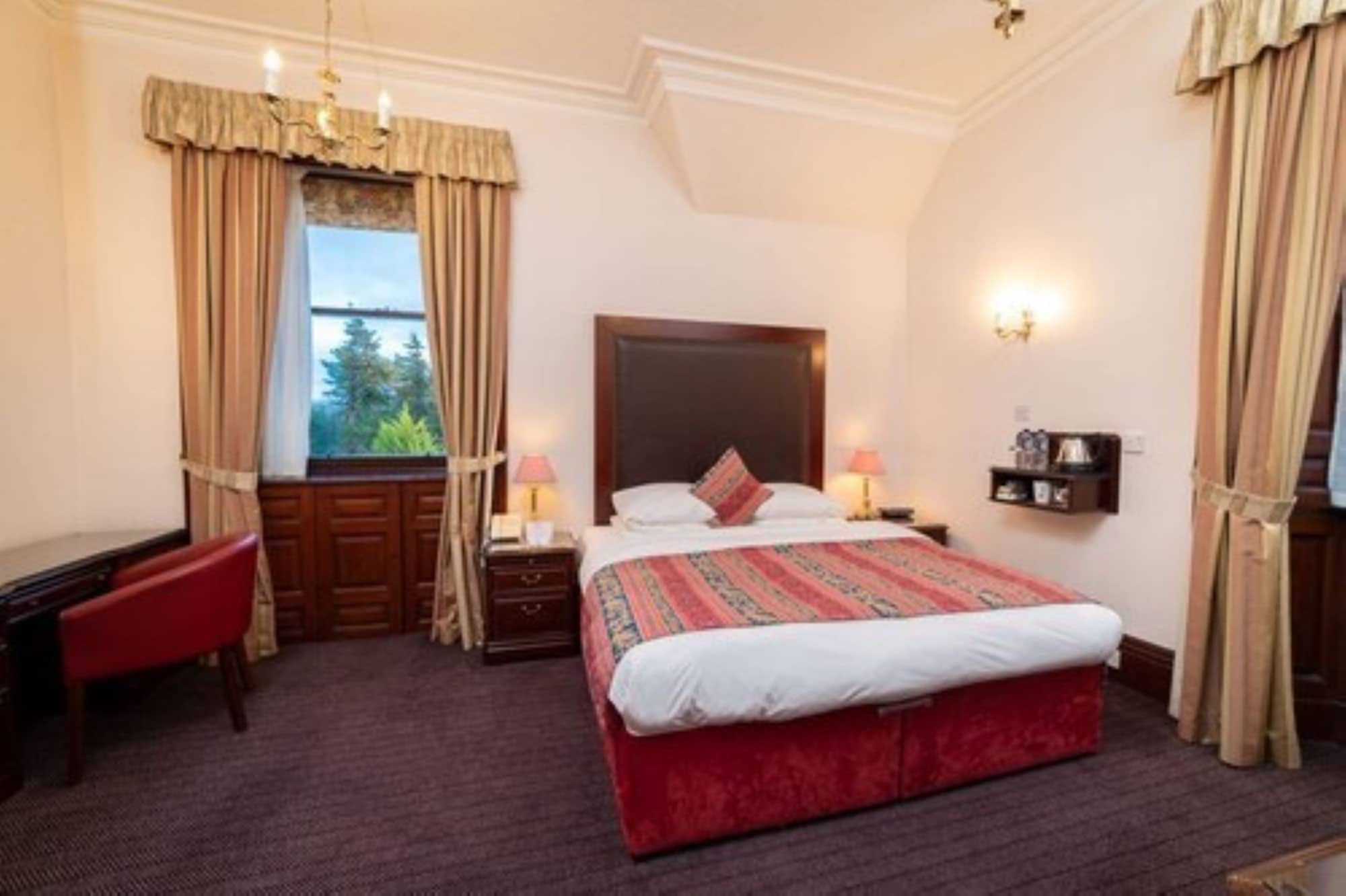 STANDARD, DOUBLE BED