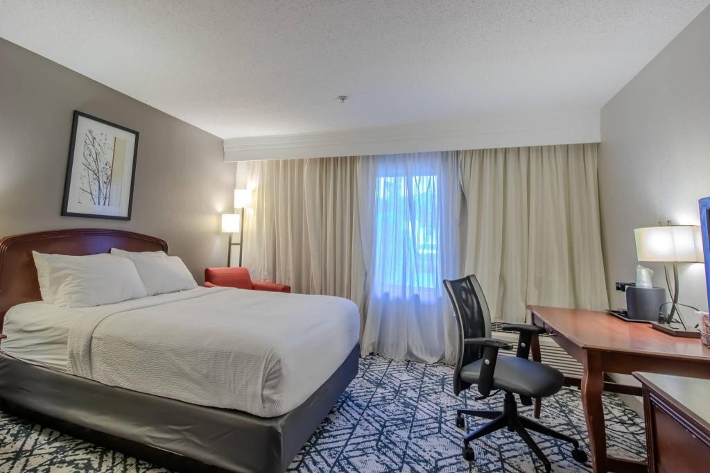 Upgrade, 2 Queen Beds