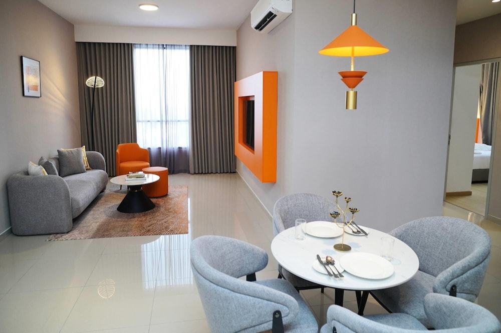 Wyndham Grand I-City 49/60