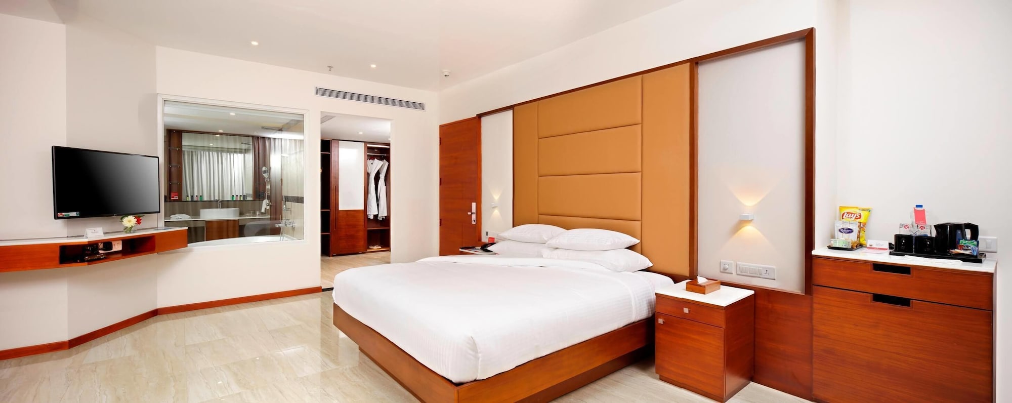جناح رئاسي بسرير كينج، Ramada Resort by Wyndham Kochi 3/5