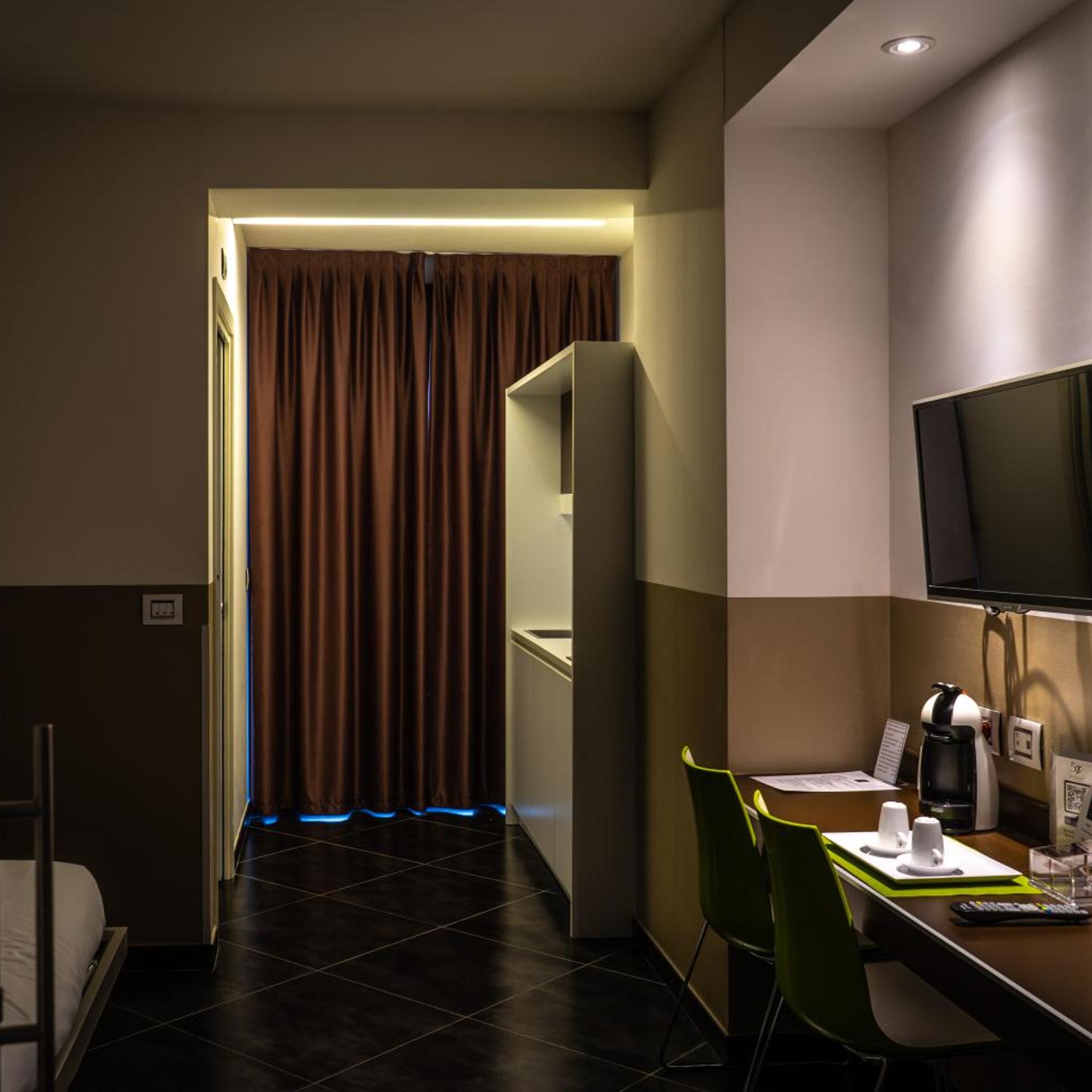 غرفة ثلاثية، 57reshotel Orio 9/10