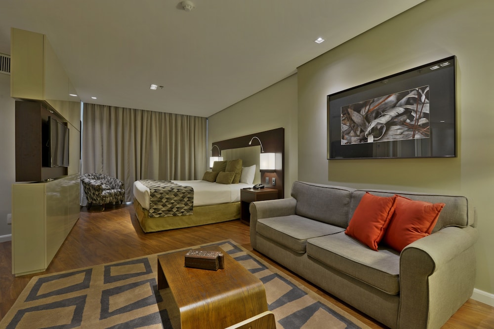 Hotel Deville Prime Porto Alegre 28/50