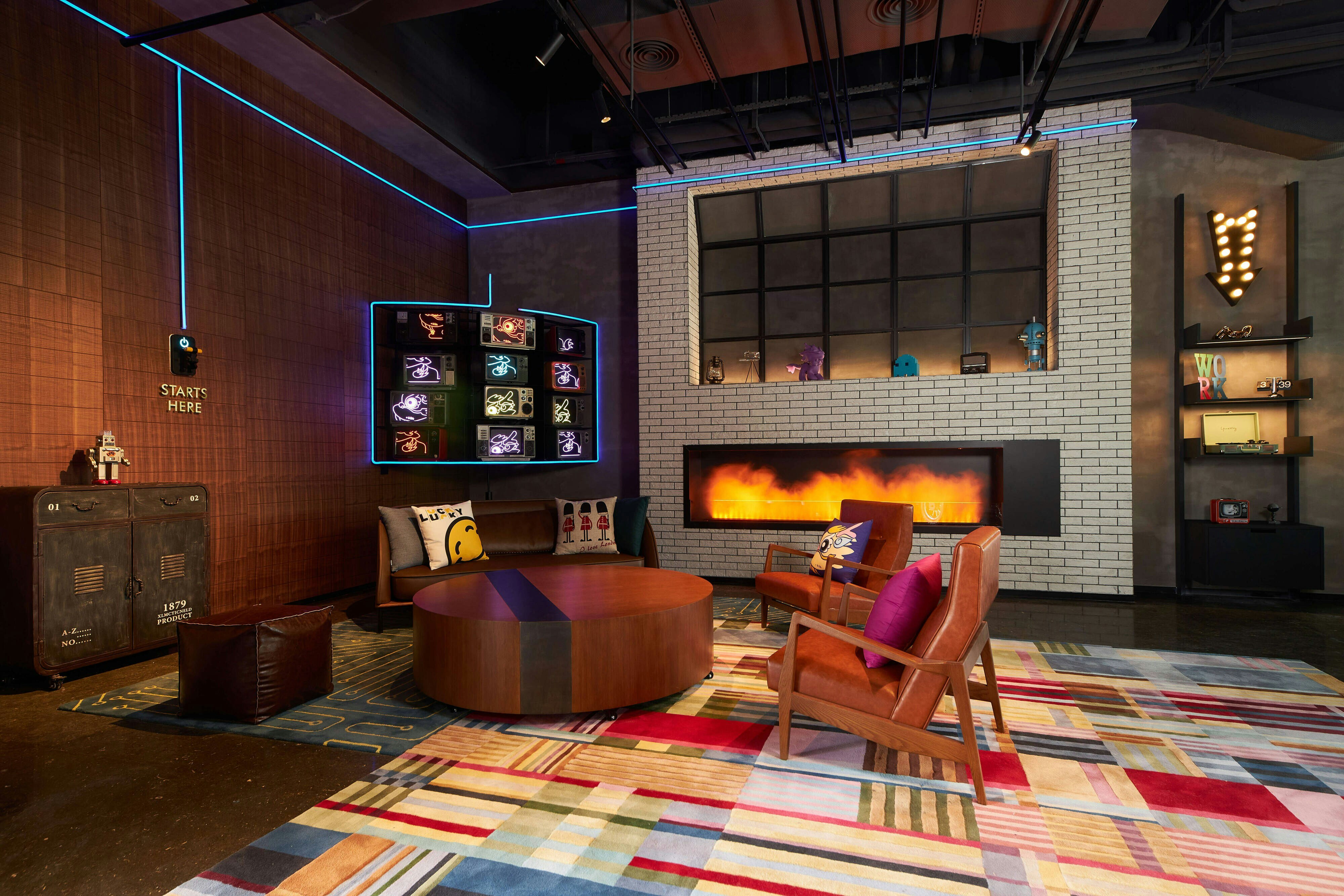 Moxy Shenzhen North Station 7/10