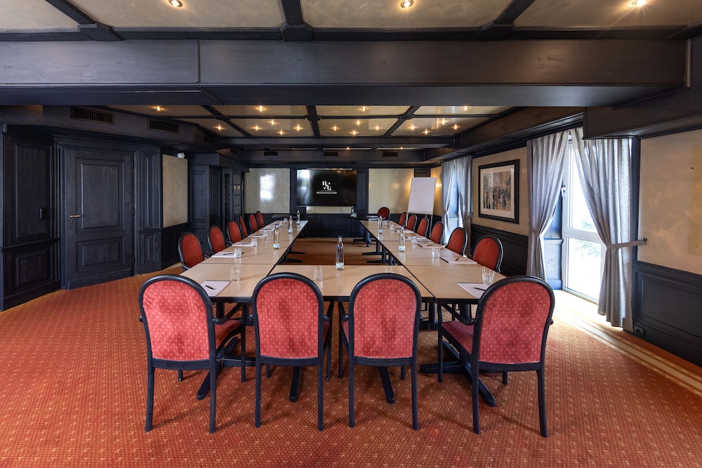Ff&E Hotel Stadt Gutersloh 26/30