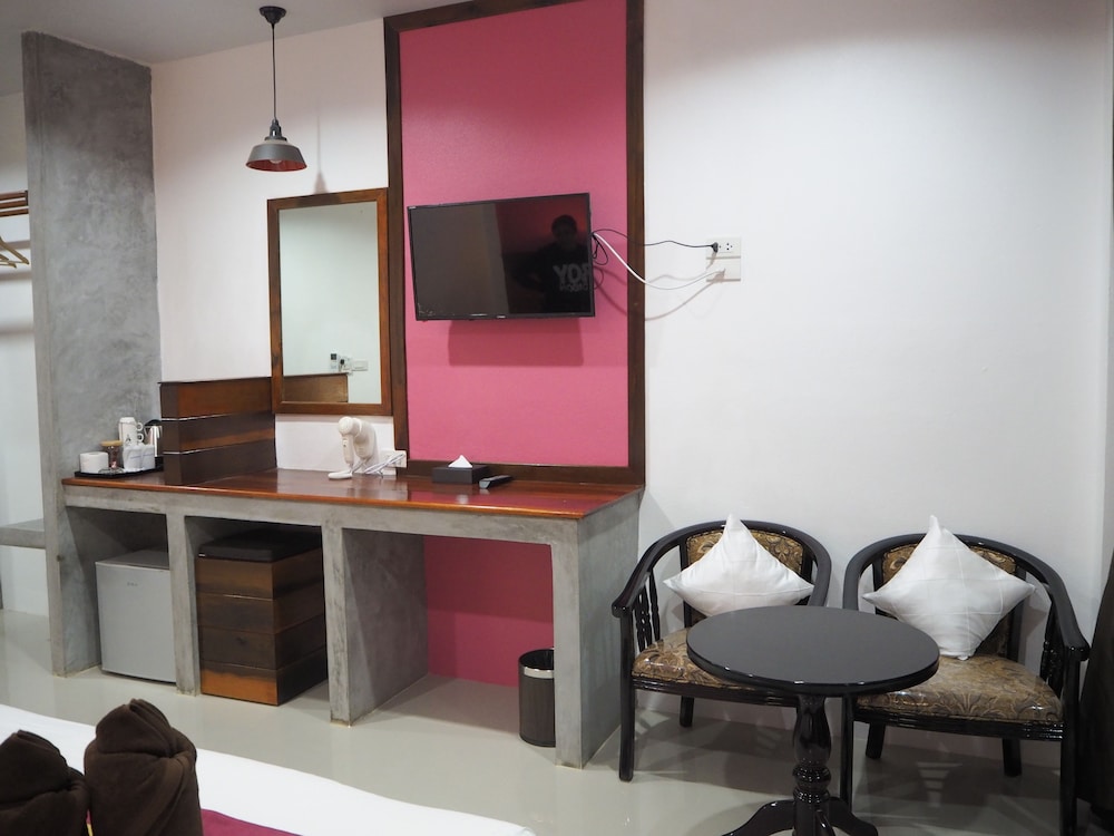 Hatzanda Lanta Resort 49/64