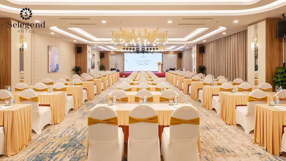 Selegend Hotel 40/50
