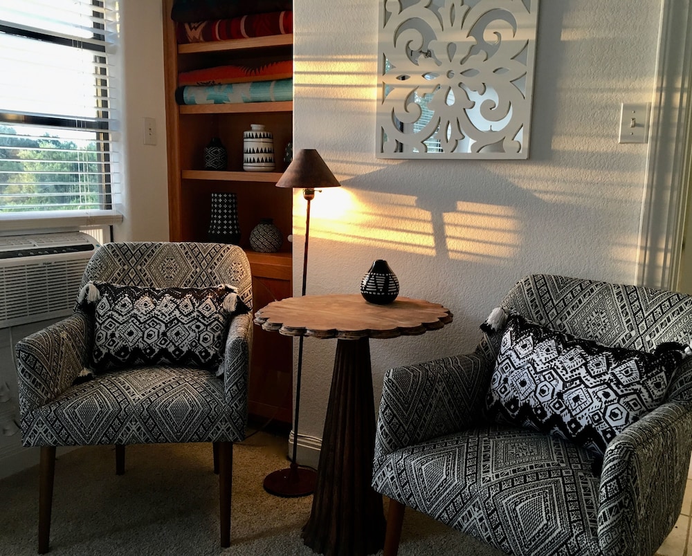 Casa Del Sol Bed And Breakfast 41/68