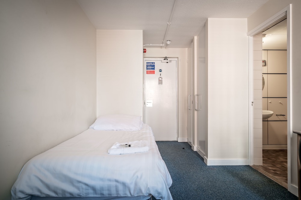 LSE Rosebery Hall 11/50