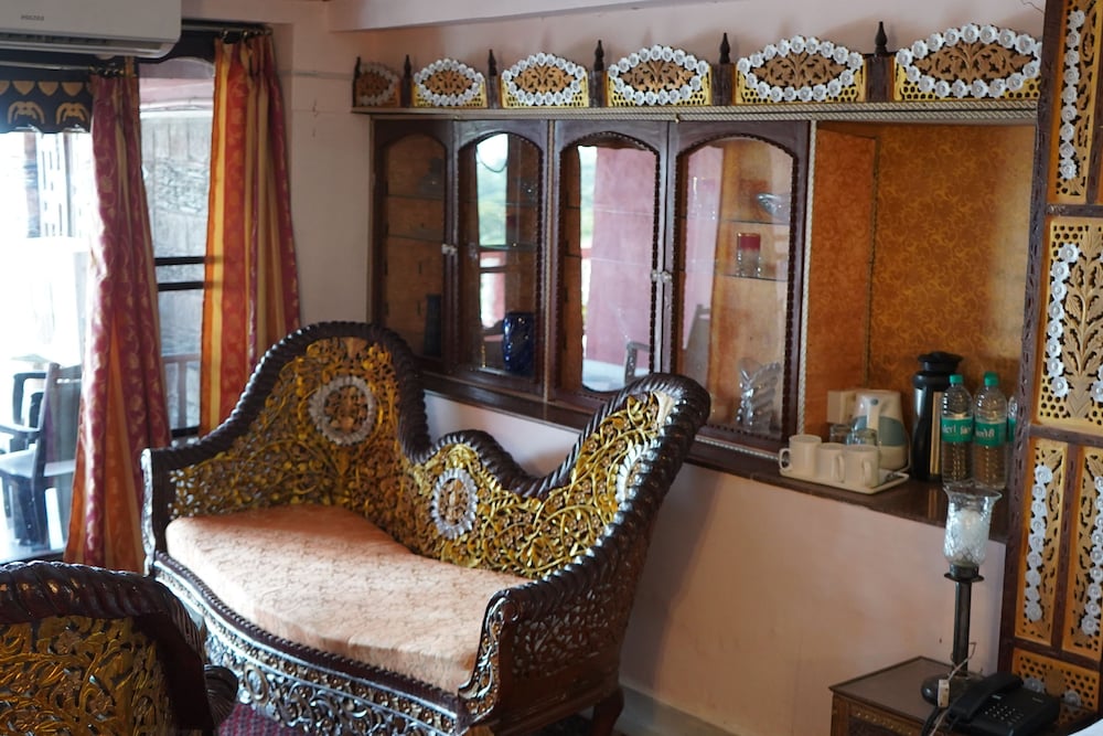 Welcomheritage Grace Hotel 9/44