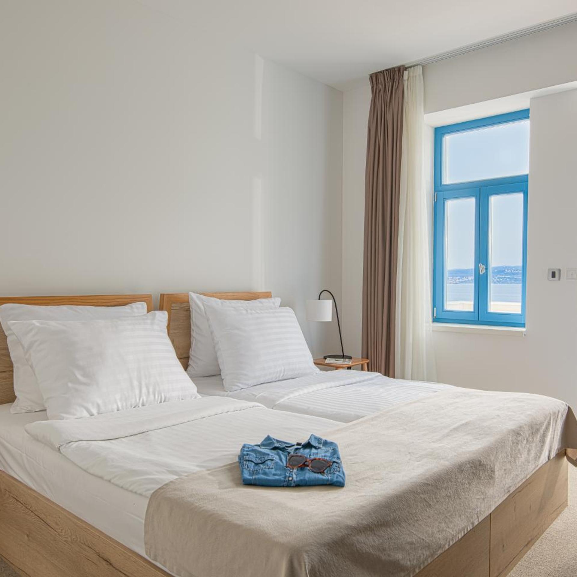 Superior, Double or Twin Bed, Side Sea View, Balcony