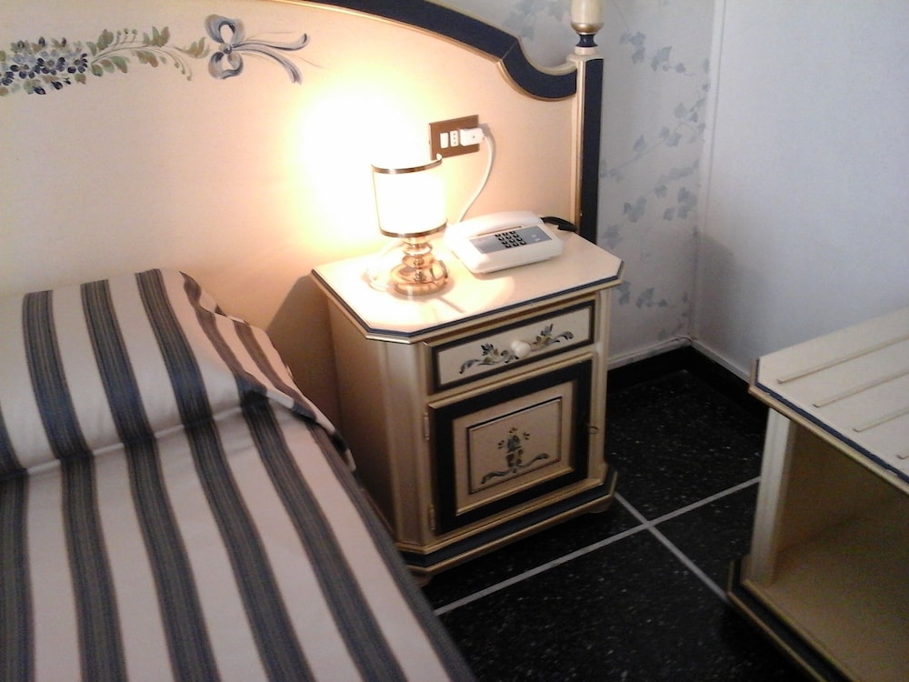 Hotel Morchio 12/39