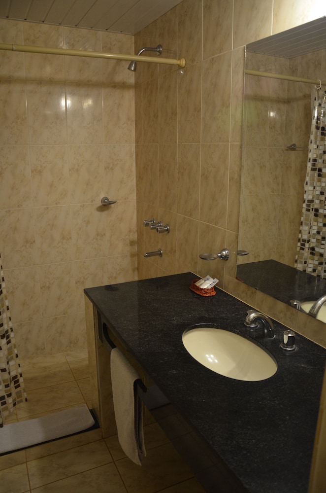 Marcopolo Suites Iguazu 48/49