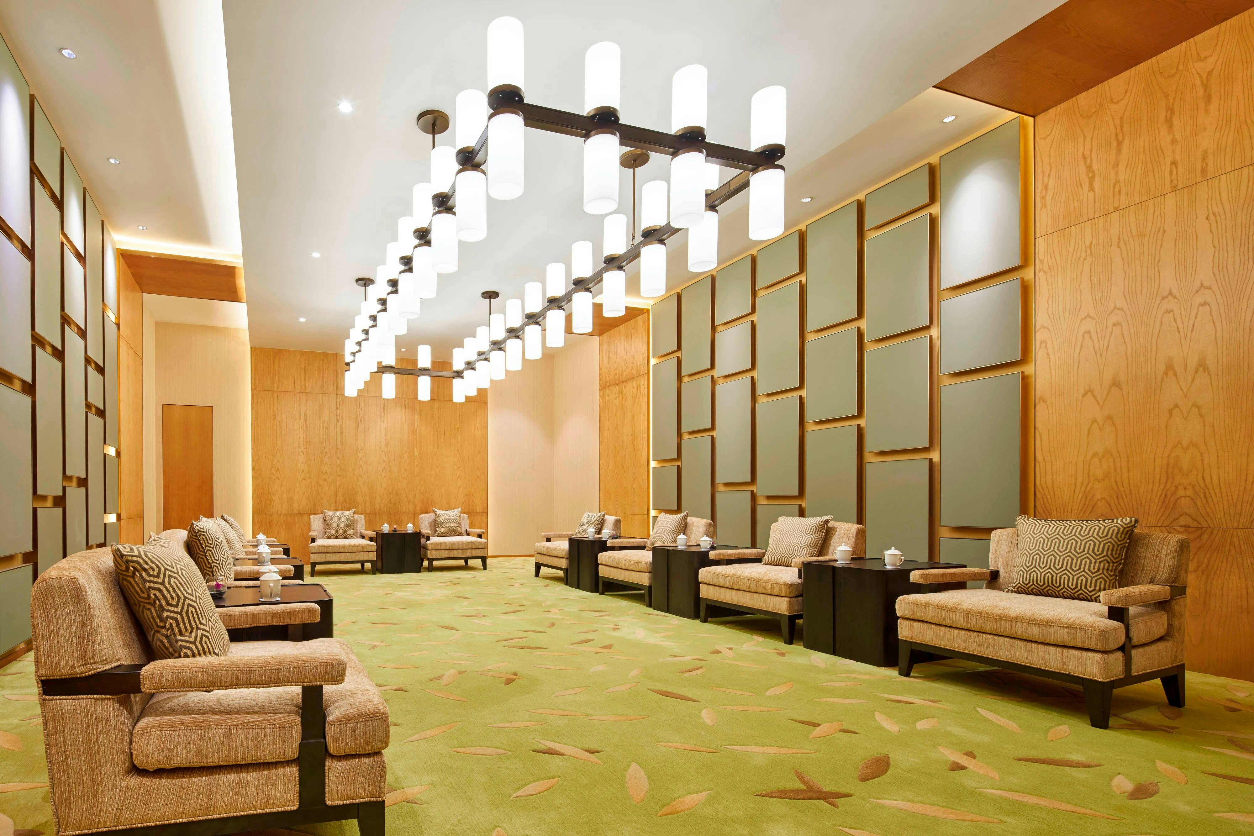 Four Points By Sheraton Chengdu Pujiang Resort 24/37