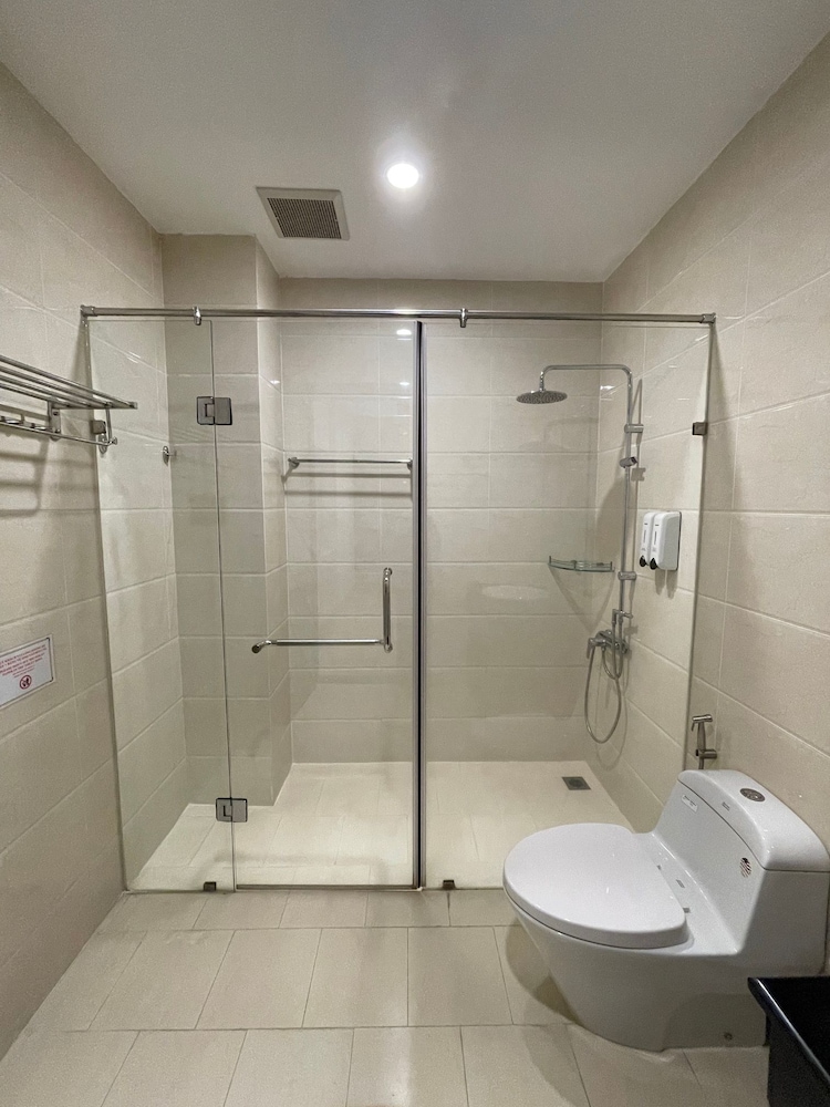 Cassabella Hotel & Apartment 51/55