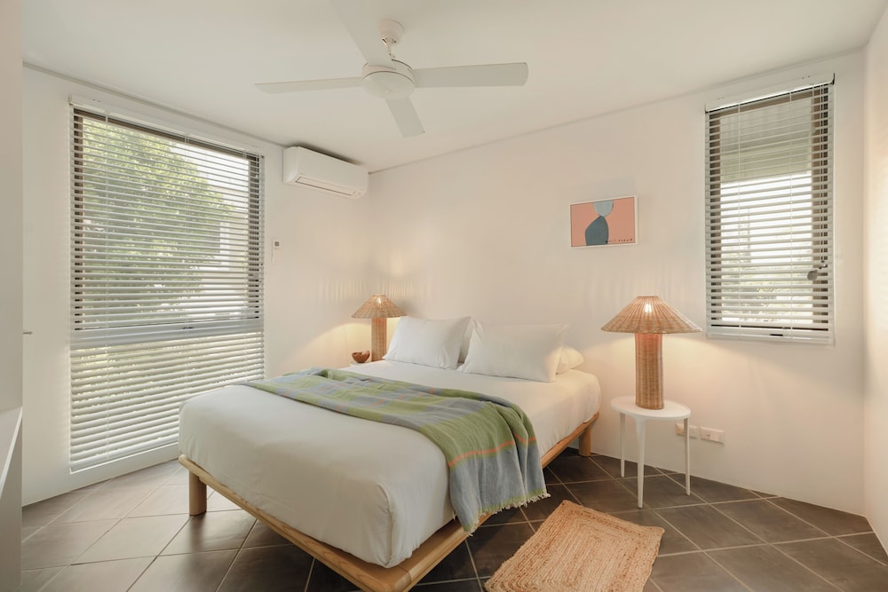 Basic, House, Queen and Twin Beds