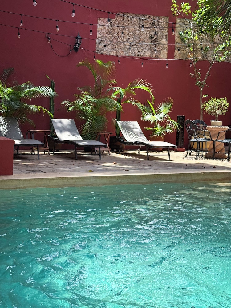 Viva Merida Hotel Boutique 69/71