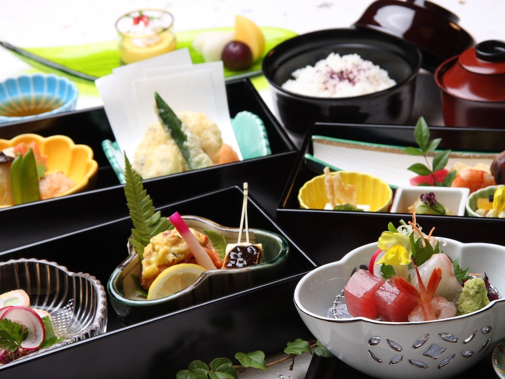 Okazaki New Grand Hotel 56/67