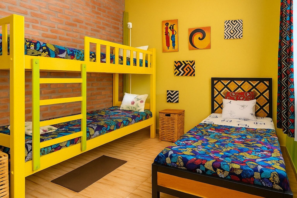 MIXED DORM, STANDARD