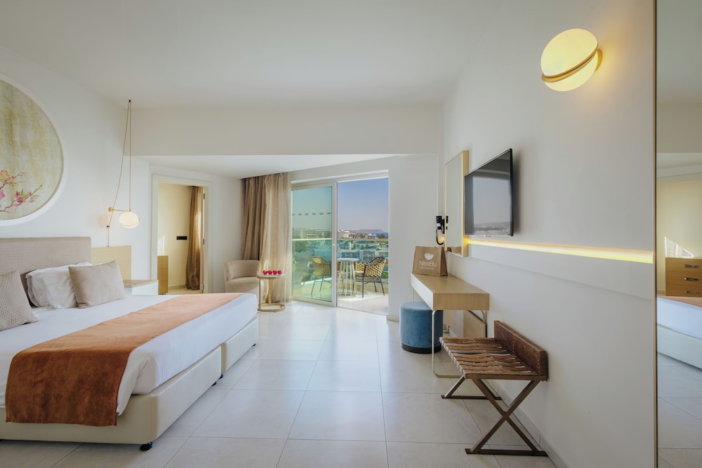 Nissiblu Beach Resort 32/75