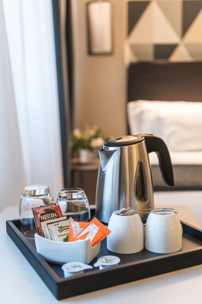Hotel Up Rooms Vic (ex Nh Ciutat De Vic) 22/52