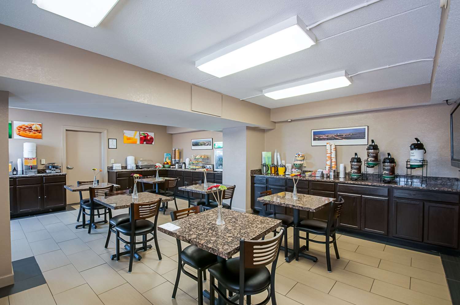 Quality Inn near Potomac Mills 24/39