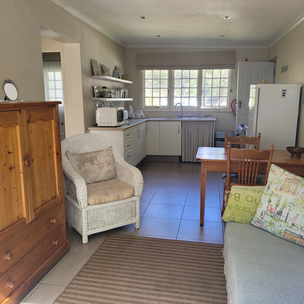 AppleBee Guest Cottages 29/50