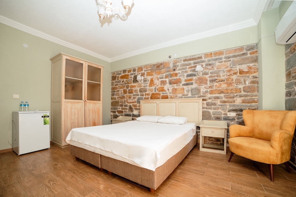 Gokceada Yakamoz Motel 29/50