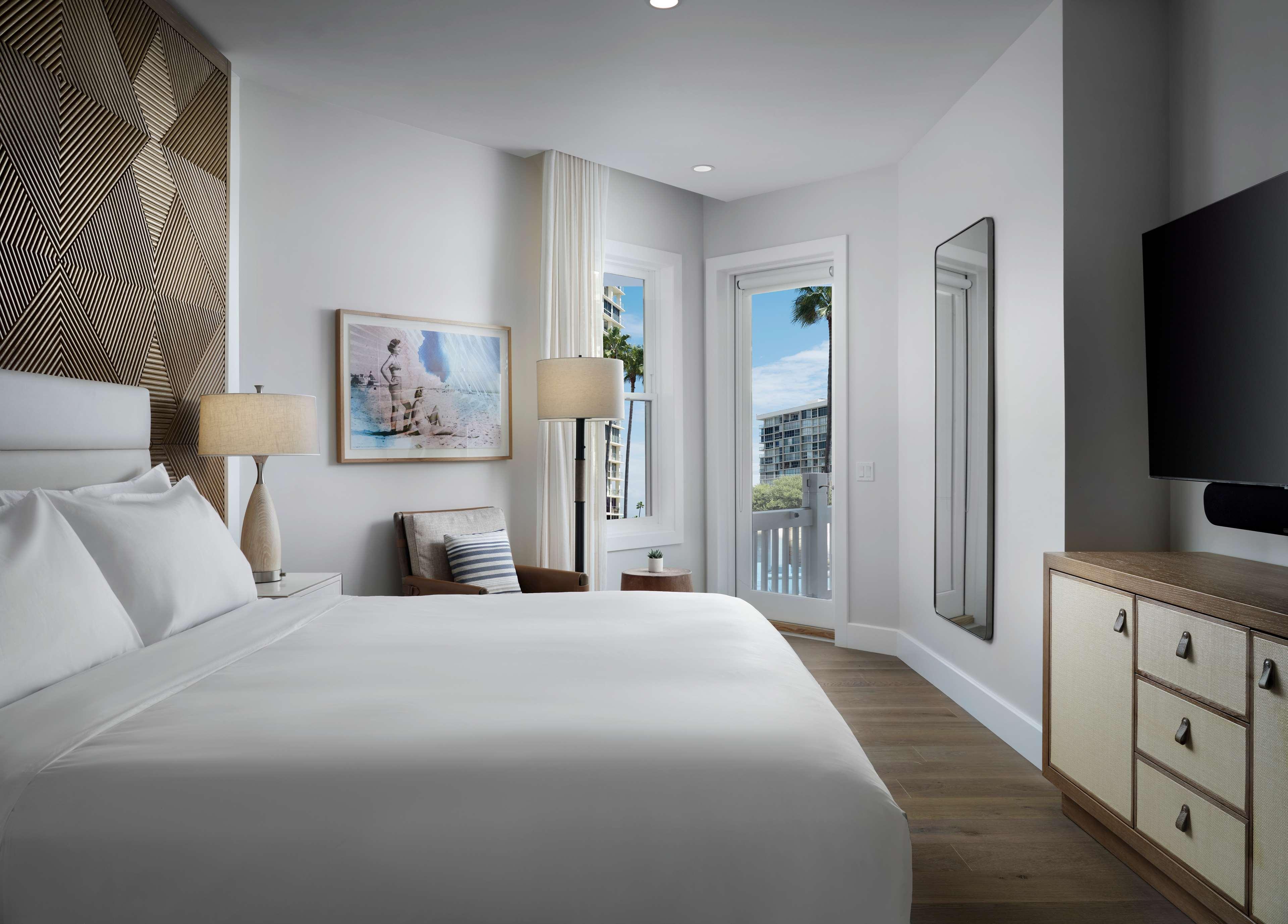 Shore Pavilion, Residence, House, Bay View