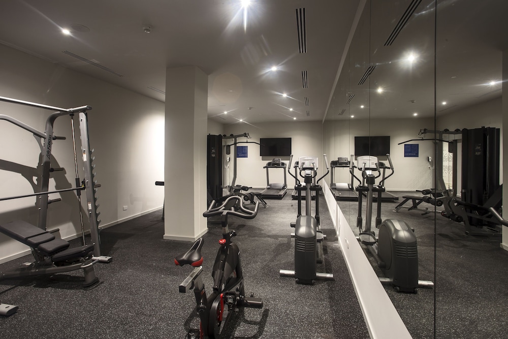 Hampton by Hilton David 24/36