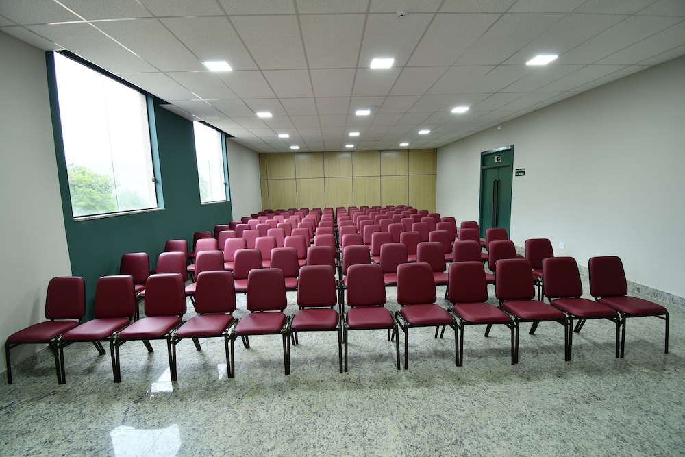 Hotel Vilage Inn All Inclusive Pocos de Caldas By Nacional Inn 35/50