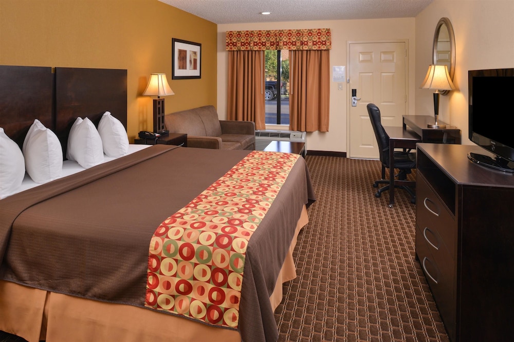 Americas Best Value Inn Tupelo Barnes Crossing 17/28