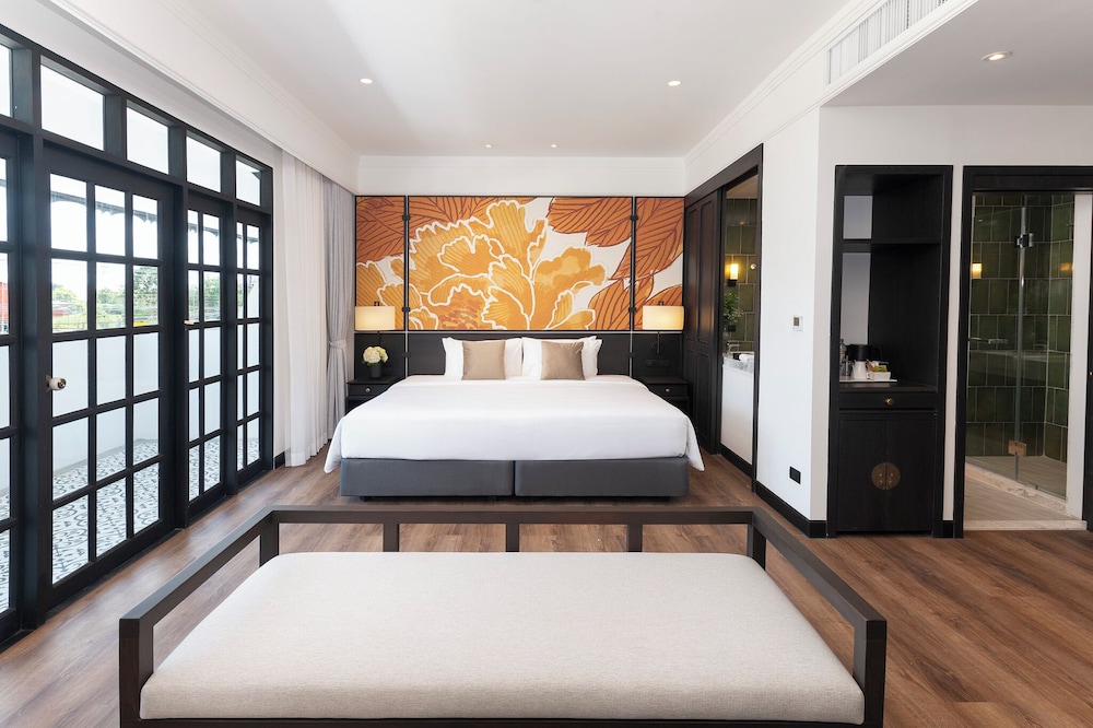 Indochina Hotel 15/50