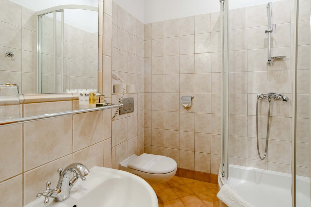 Hotel Sabala 45/50