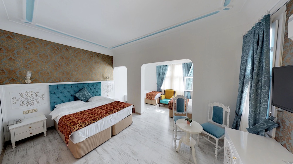 Urcu Hotel 18/49