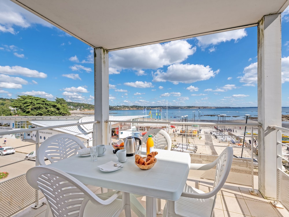Residence Vacanceole Le Domaine de Bertheaume 48/66