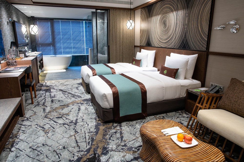 ARTREE HOTEL 22/65