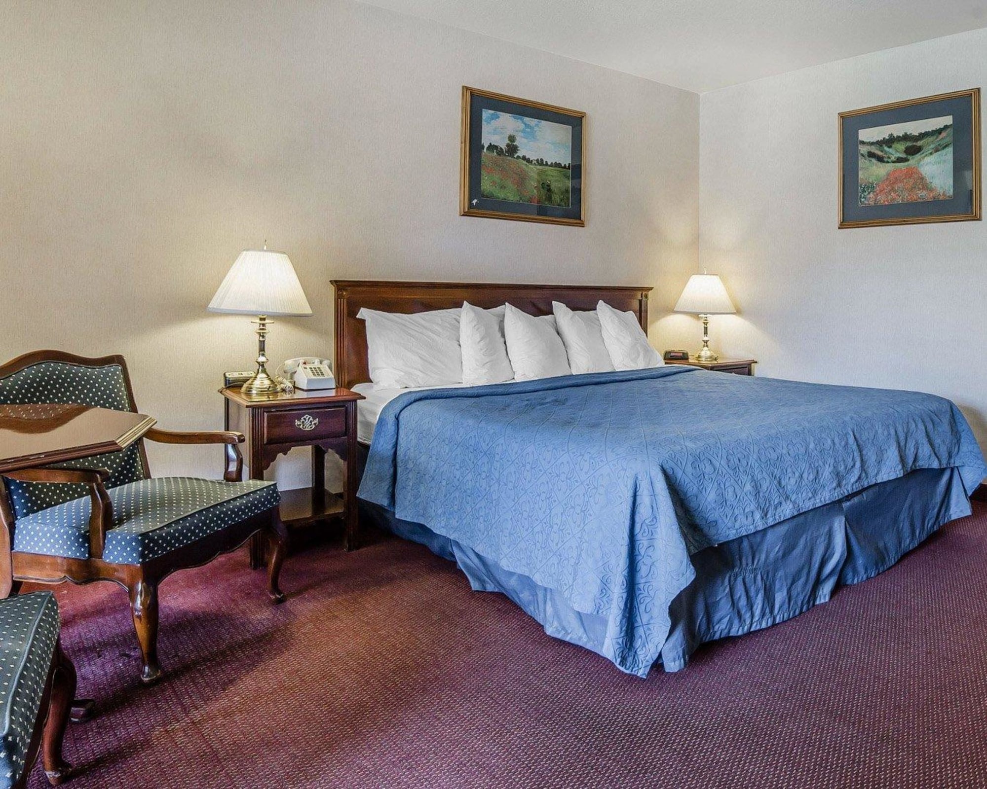 STANDARD, KING BED, BALCONY