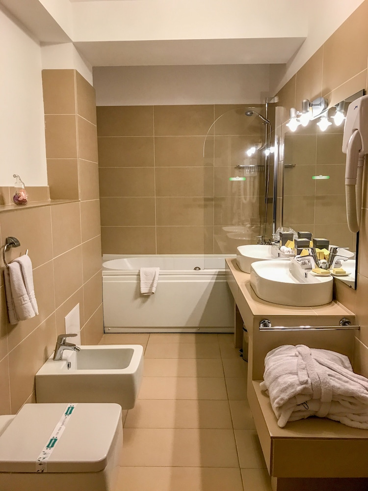 Hotel Satu Mare City 37/39