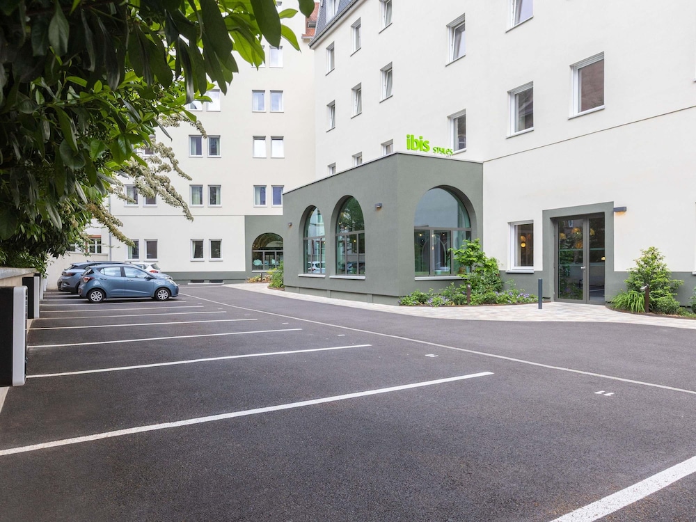 ibis Styles Strasbourg Centre Republique 47/54