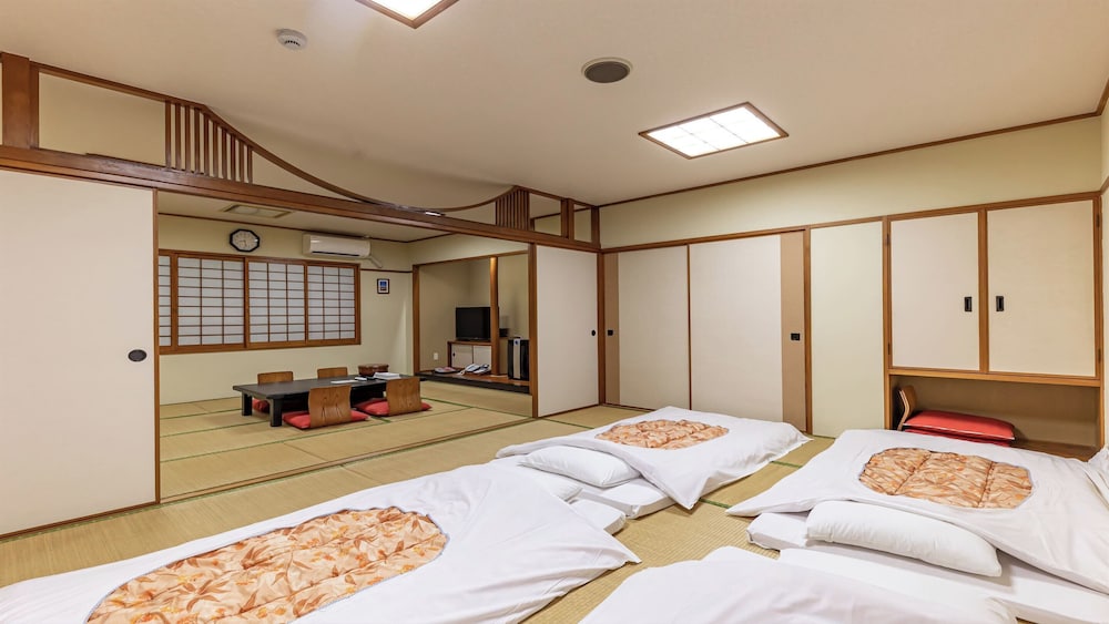 Okinawa Hotel 20/71